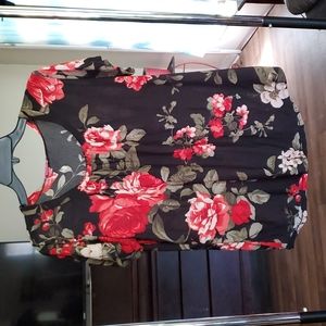 Prestige Edge Floral Semi-Sheer Shirt Size 1X